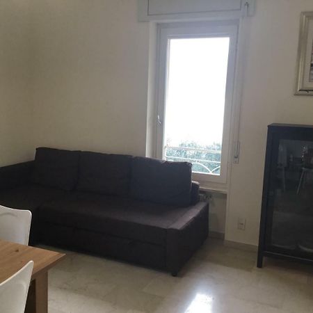דירות אסנצה די ברנצונה Casa Claudia מראה חיצוני תמונה